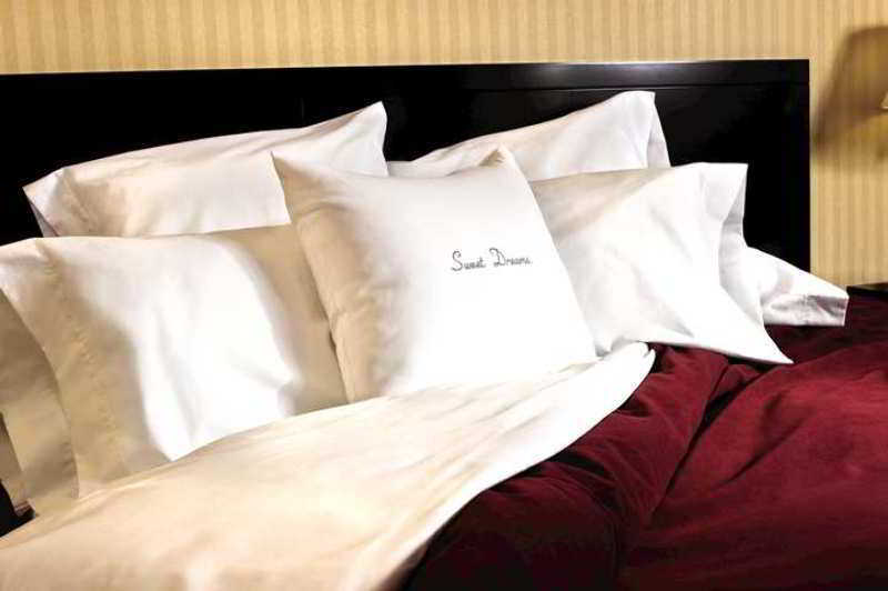 מלון Doubletree By Hilton - Old Town