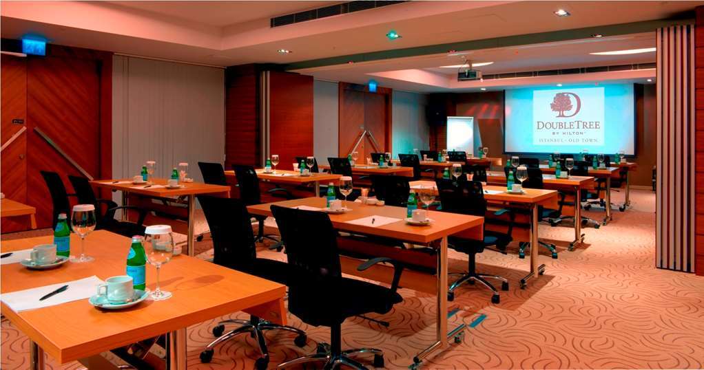 Doubletree By Hilton - Old Town Отель 5*